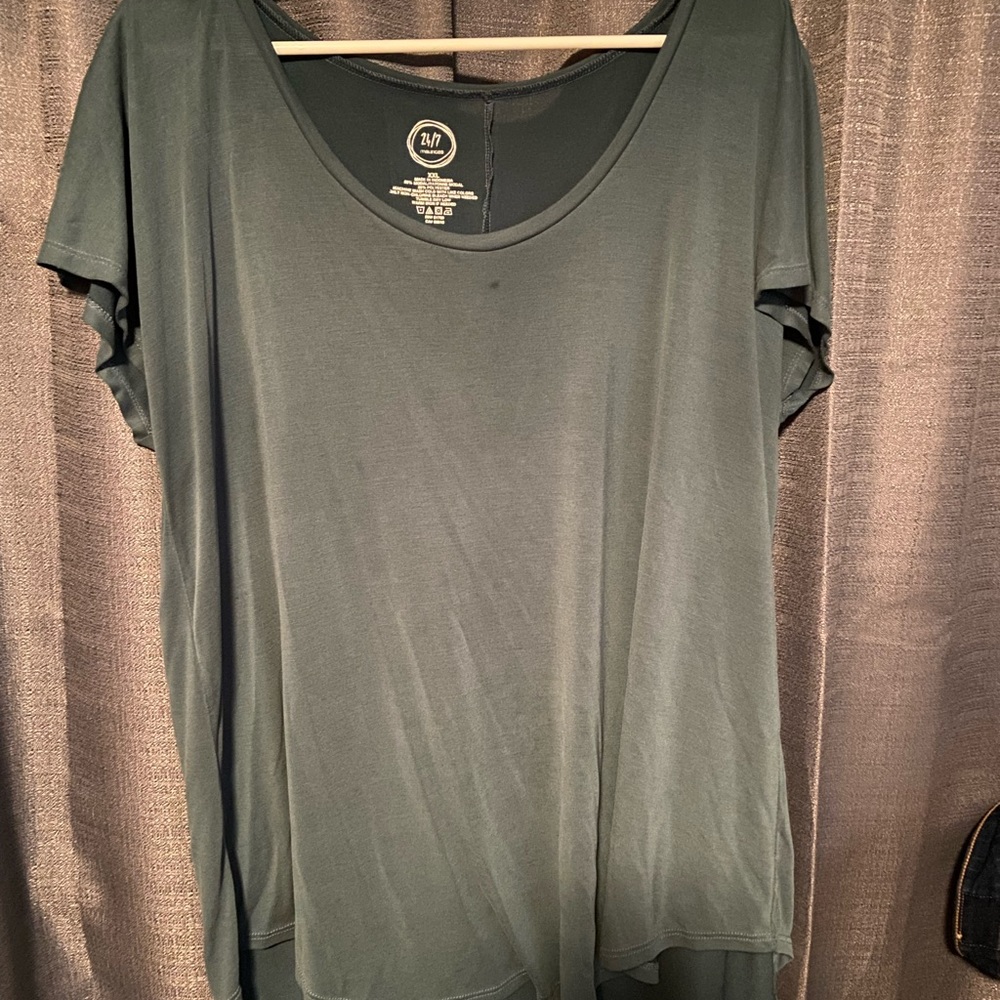 Maurices Top Bundle - Picture 5 of 5